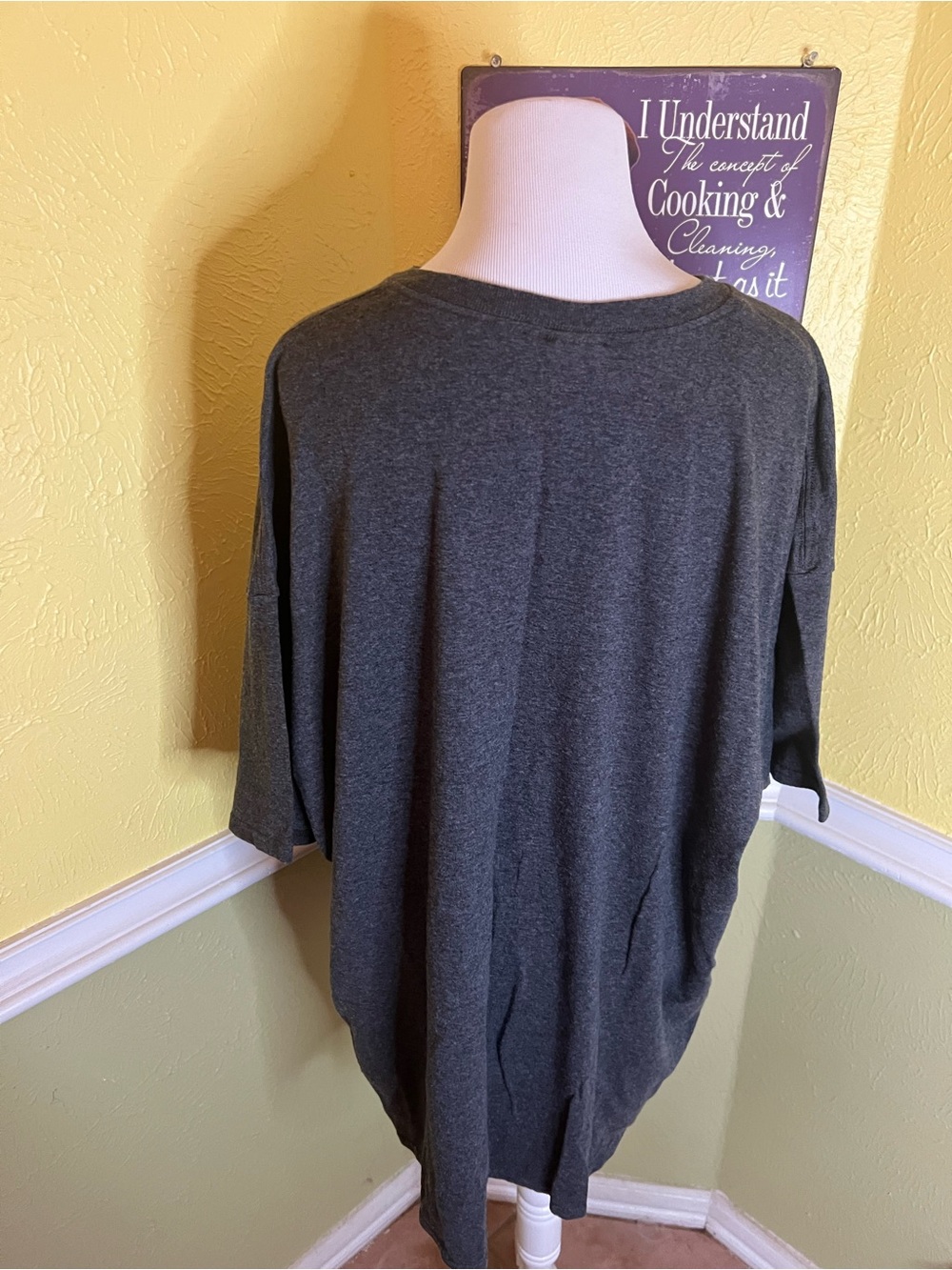 Delta Kids Charcoal Tee with Retro Multi-Color 'It's a good day to teach' Print - Picture 3 of 4
